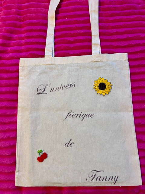 Tote bag noir en coton personnalisable L'univers féerique de Fanny